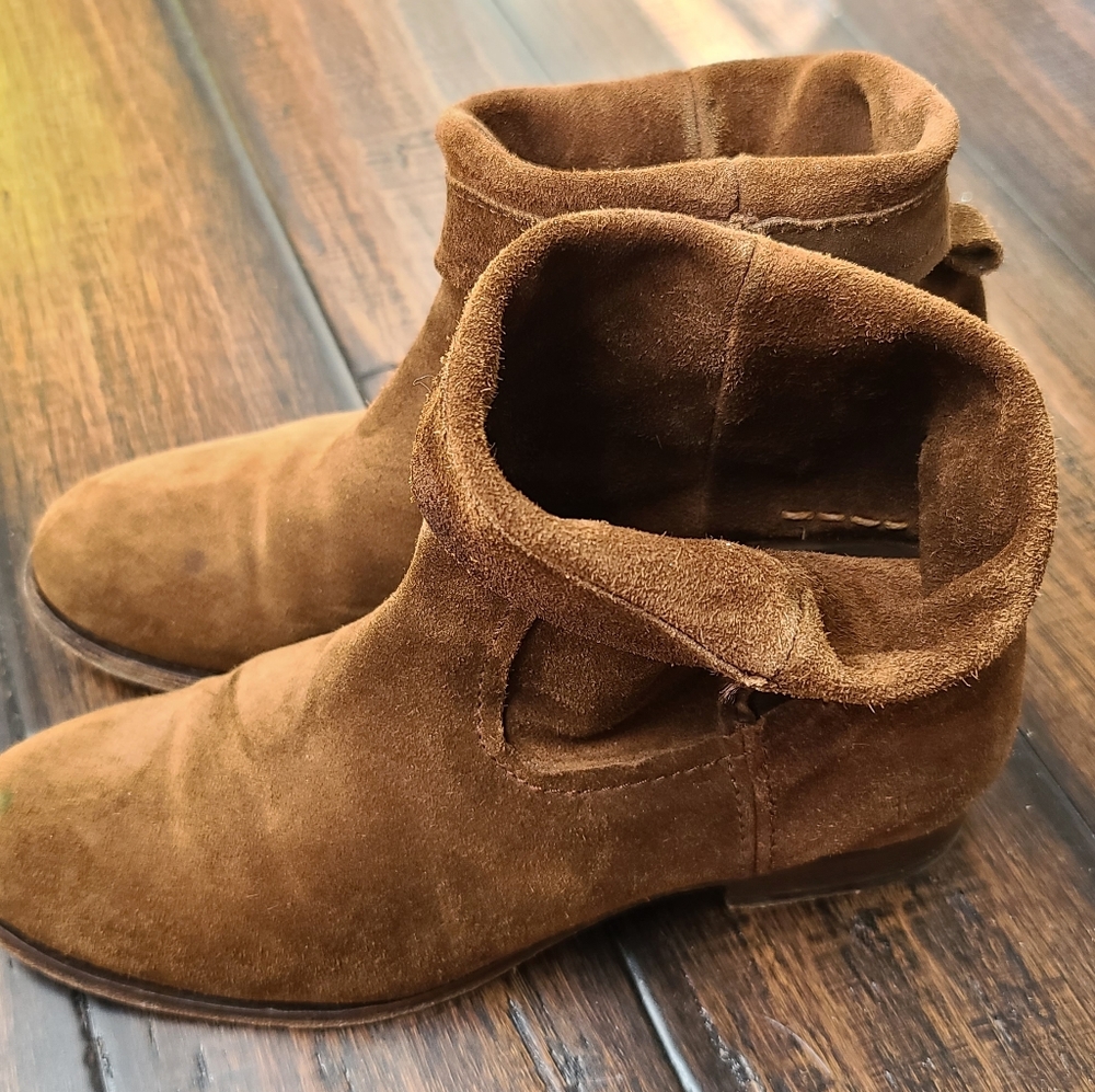 Brown Frye suede boots 8.5